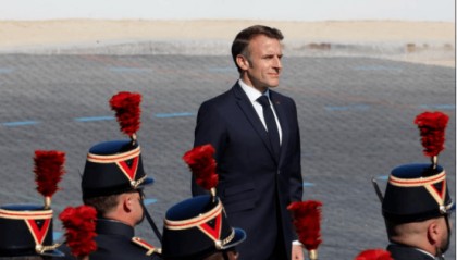 马克龙用核武逼宫，普京定调子：一旦英法出兵，就是对俄开战！