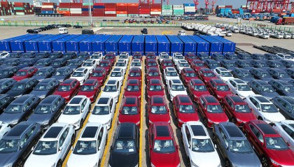 苏州前三季度GDP为18483.8亿元，同比增长6%