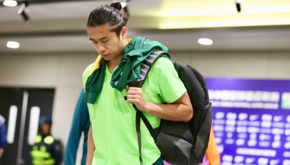 博主：国安今日前往梅州，张玉宁和部分外援于机场与大部队会合