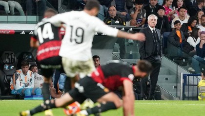 西甲-姆巴佩破门小将拉蒙读秒绝杀 皇马2-1落后巴萨4分