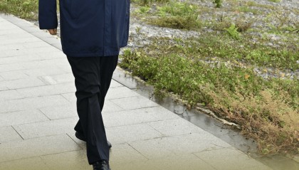 习语丨“最重要的，还是要集中精力办好自己的事情”