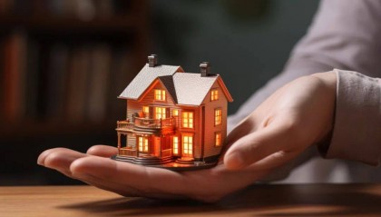 存量房贷利率下调首日：有购房者月供将减少近千元，还有人提前还贷吗