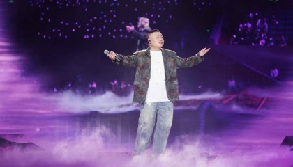 岳云鹏演唱会票价引争议，网友吵翻了