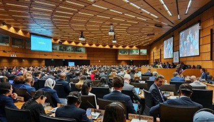 痛快！关键时刻，中俄联手投下反对票，翻出特朗普七年前欠的旧账