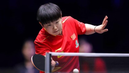 孙颖莎王曼昱单打爆冷出局 “曼迪”女双险胜强敌