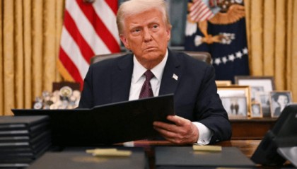 中美“交锋”短短10天，俄罗斯竟损失惨重，给普京敲响了警钟