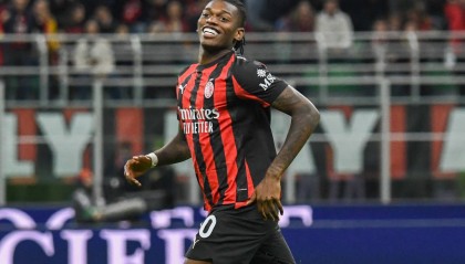 观战台：利物浦战苦主+阿森纳争八连胜 拜仁冲14连胜