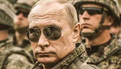 牛弹琴：关键时刻，普京罕见一幕