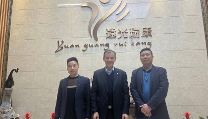 热烈欢迎《仁惠智能》区块链创始人张总考察爱托优睡眠管理项目