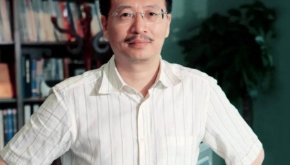 营收暴涨900%，62岁四川首富上演创新药年度“爽剧”