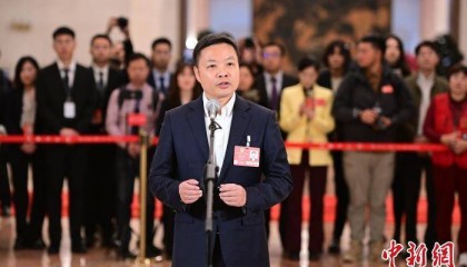 小鹏汽车何小鹏谈自动驾驶：“普通家庭用户敢用”才是成功