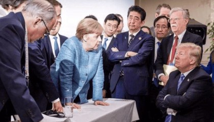 不顾美警告，一国重磅人物力挺中国：危急时刻送来一份大礼，不简单