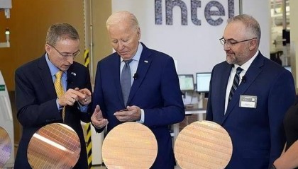 放美国一马？中方反制刚一松动，白宫立马派人来华，当面做出保证