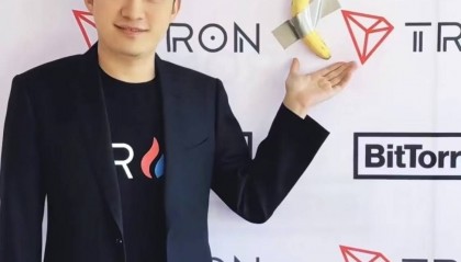 90后富豪孙宇晨4500万拍下一根香蕉，当事人回应炒作洗钱质疑：所有投资透明合规