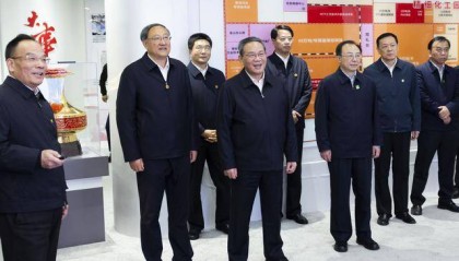 李强在宁夏、内蒙古调研