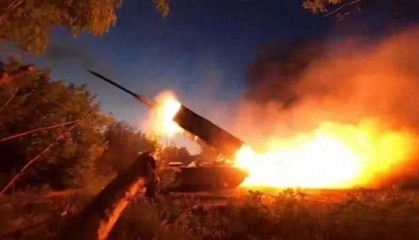 越打越猛！俄军撕开数公里缺口，乌军官痛苦承认：这仗打不下去了