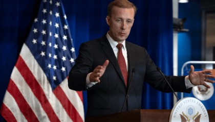 沙利文离职前，向特朗普献上一计，用18个字给中国埋下大雷