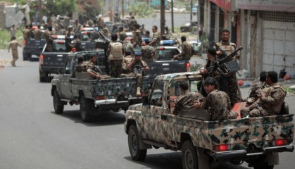 以军血战黎巴嫩！5个师进攻，却遇“双重夹击”，谁料敌人竟是胡塞！