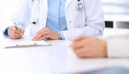 居民医保参保人数持续下降？住院超15天医保不能报销？一文揭示医保的8大谣言