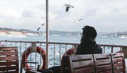 京基金融国际(01468)下跌11.18%,报0.135元/股