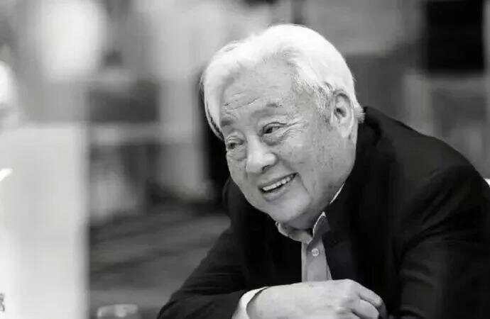 演员六小龄童、闫妮发文悼念！“他是我们的偶像”