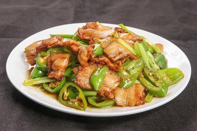 “外卖卫星店”与堂食店有什么不同 如何防止脏乱差?