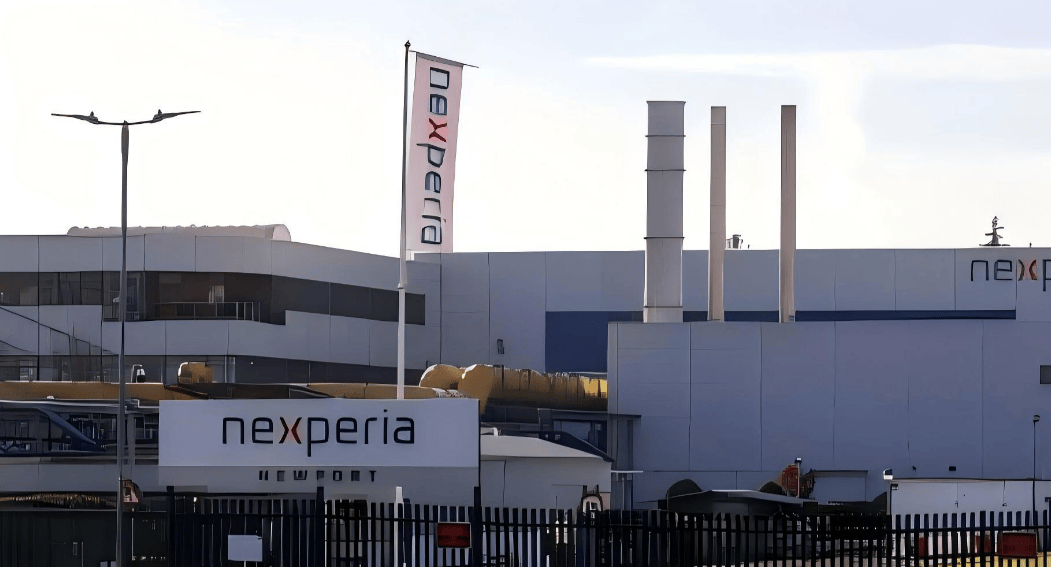 打响独立首枪!安世中国留下一封信,拒绝美元结算,荷兰开始自救