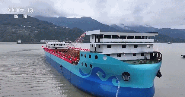 我国首艘、全球最大！上周，多领域重点工程传来好消息