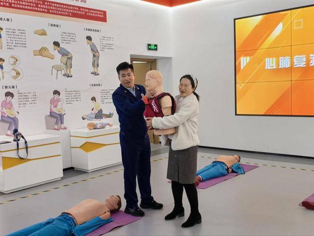 “泉民消防，生命至上”山东师范大学附属小学2024级7班雏鹰小队活动举行